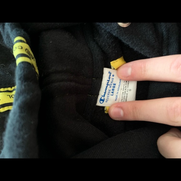 Utmost x Your Brain On Fun Sweatshirt | Size Large | 8/10 condition - Picture 4 of 5